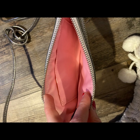 Authentic coach satchel - Picture 4 of 4